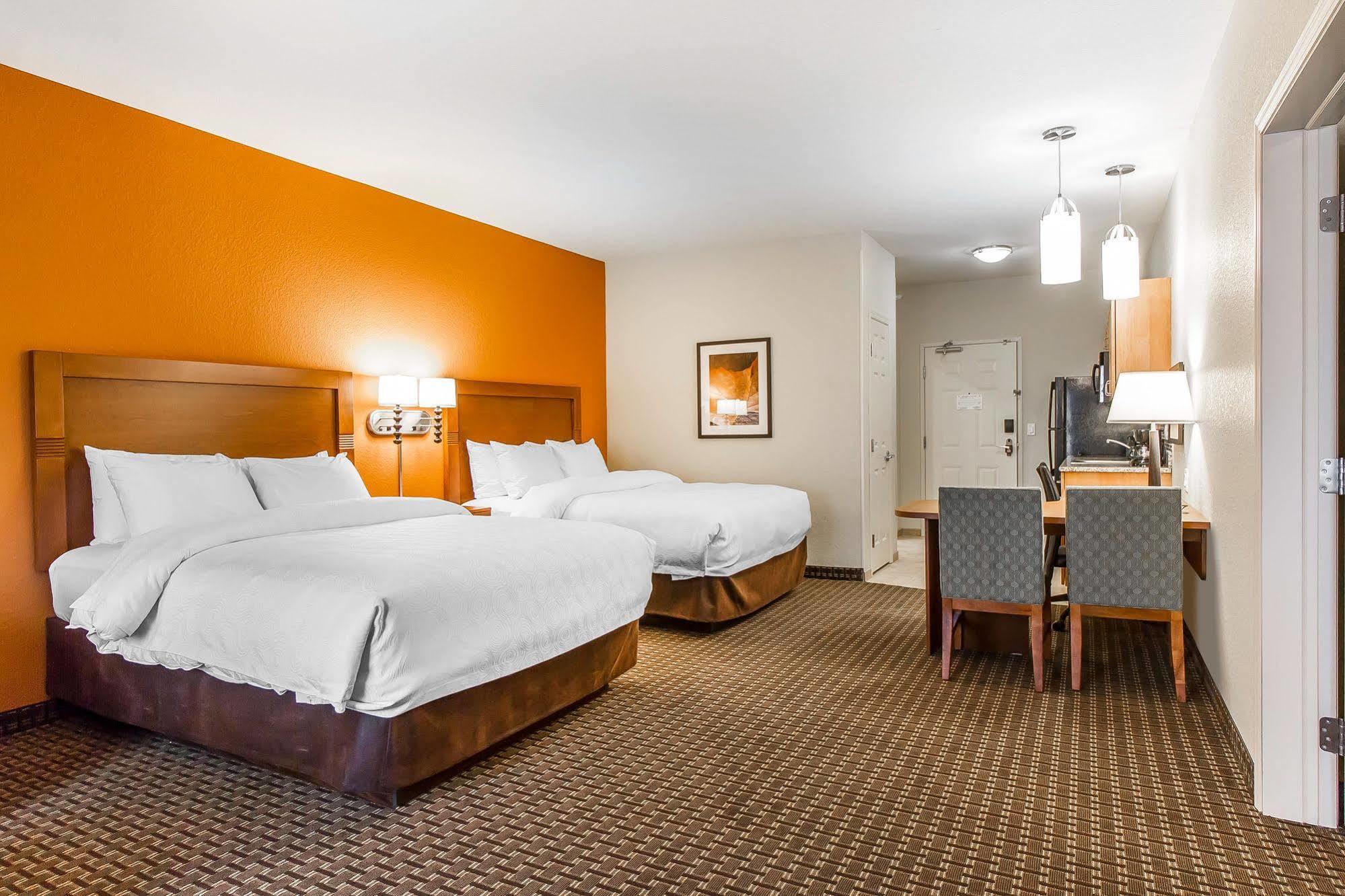 Mainstay Suites Stanley Eksteriør billede