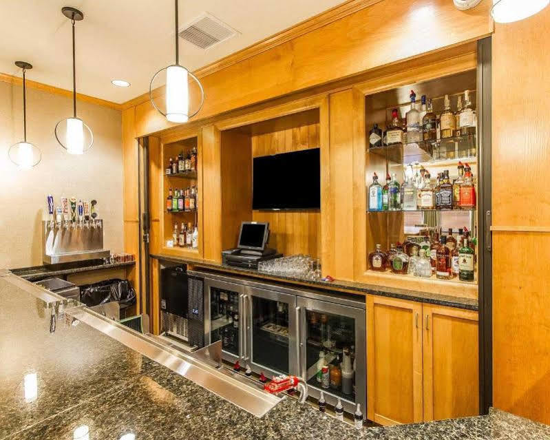Mainstay Suites Stanley Eksteriør billede